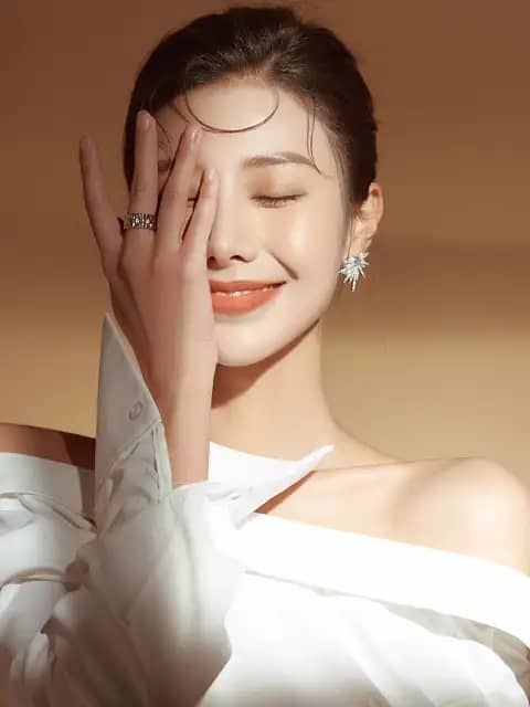 书名：楚淮年萧祁悦苏若棠小说免费阅读结局_（楚淮年萧祁悦苏若棠）免费言情小说全本